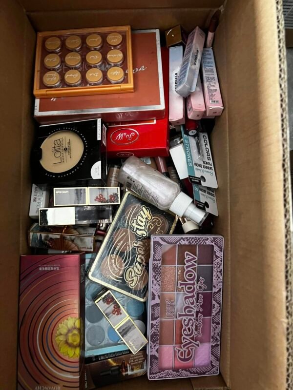 485033466_985493610344462_1474944606201429866_n Imported Makeup Collection – Wholesale Stock