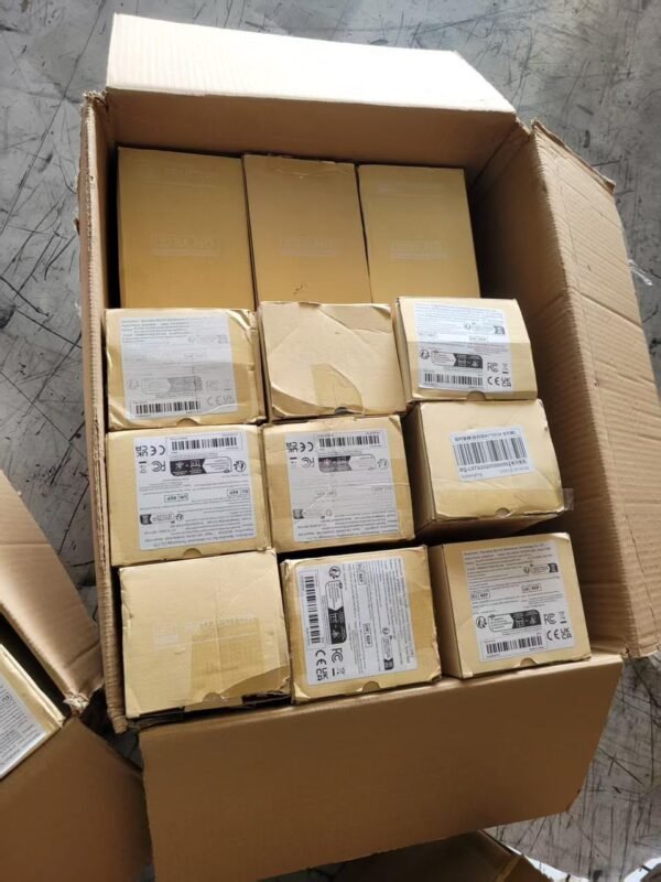 Imported LED Projector – Hong Kong Liquidation Stock