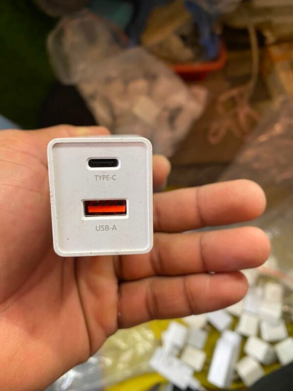 WhatsApp Image 2026-07-20 at 10.42.42 PM (2) 65W USB-C PD Fast Charger – Wholesale Imported